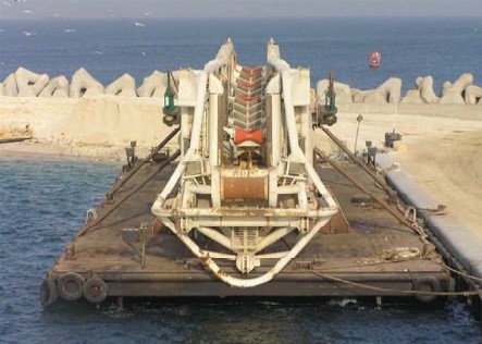 Go 1071 - Flat top deck barge - 43m