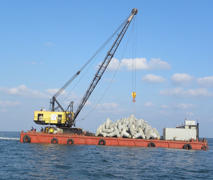 Go 0130 - Floating Crane - 38m