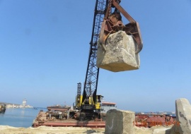 Go 0130 - Floating Crane - 38m
