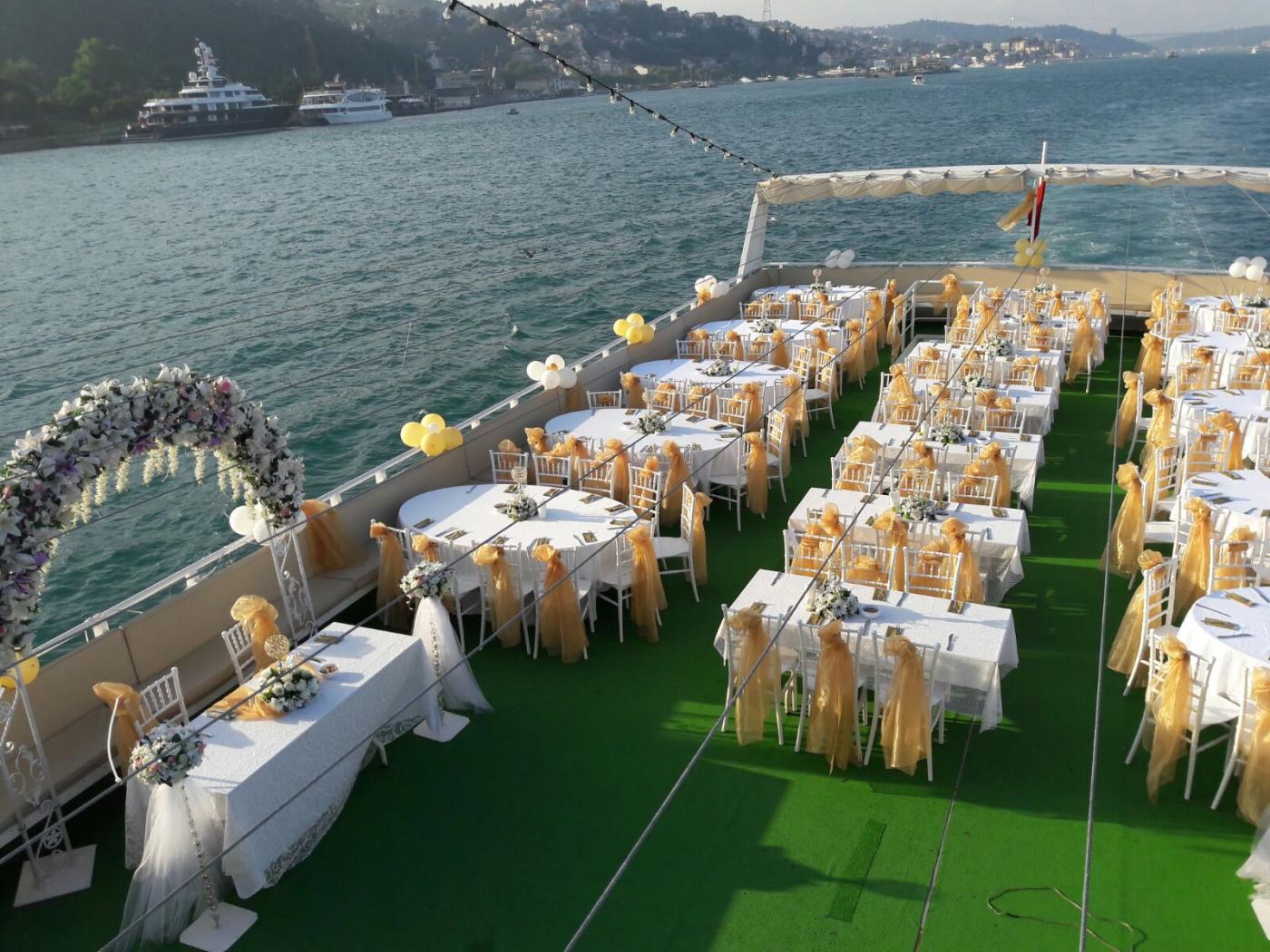 Go 1228 - Day Cruise Ship - 41m