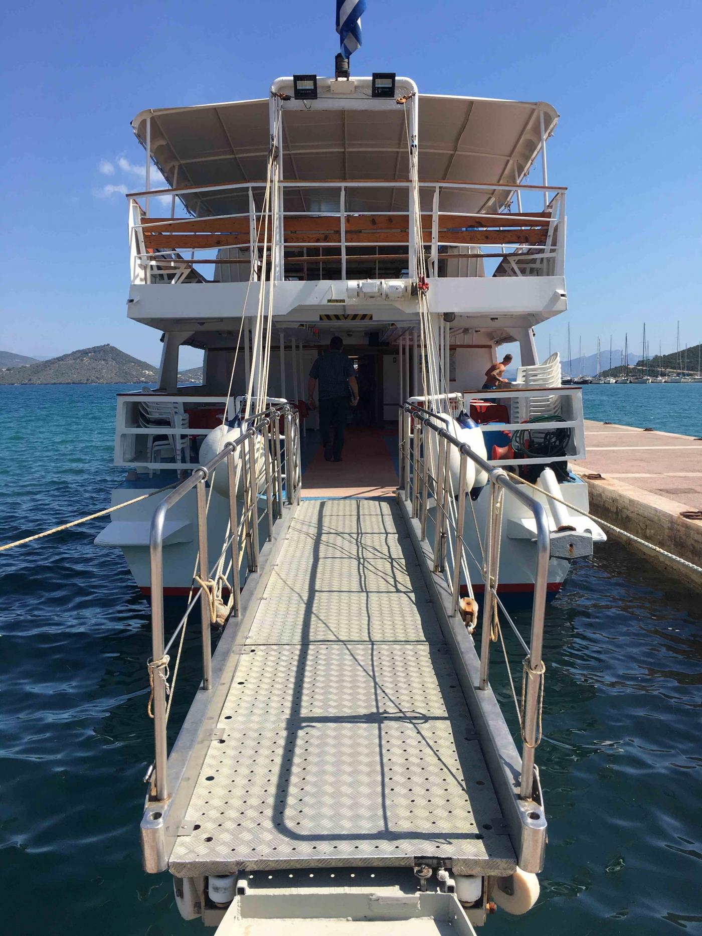 Go 0298 - Day Passenger Boat - 37m