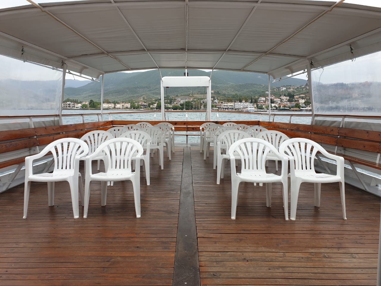 Go 0298 - Day Passenger Boat - 37m