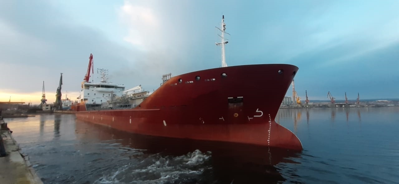 Go 1343 - Oil Chemical Tanker - 91m