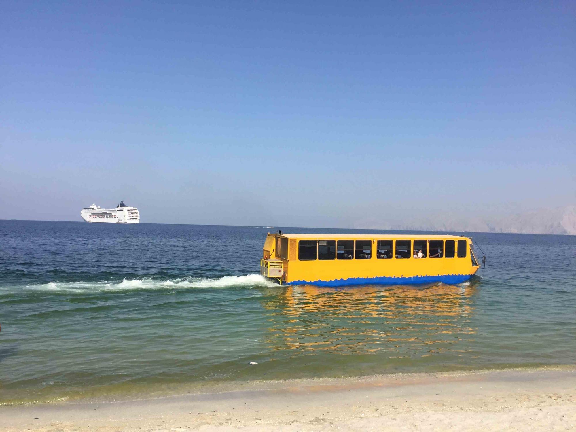 Go 1358 - Amphibious Waterbus - 13m