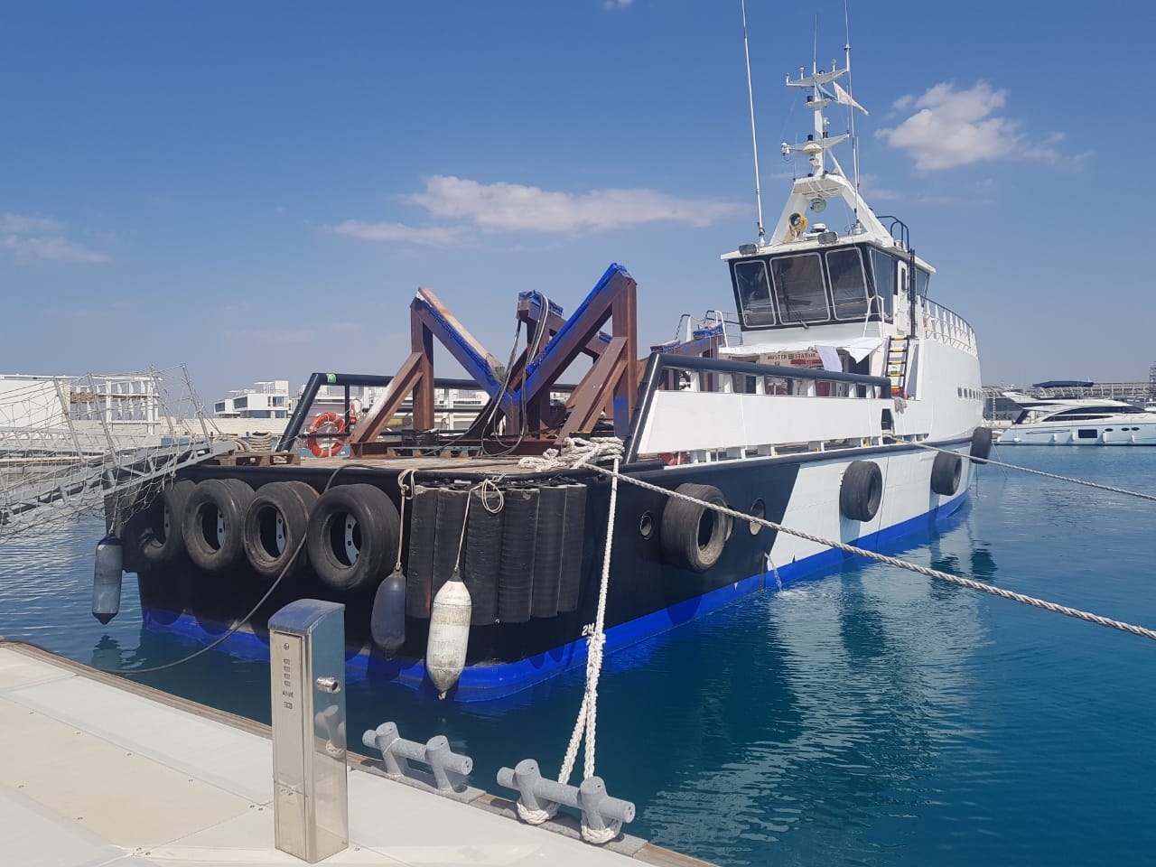 Go 1392 - Crew Utility Vessel -33m