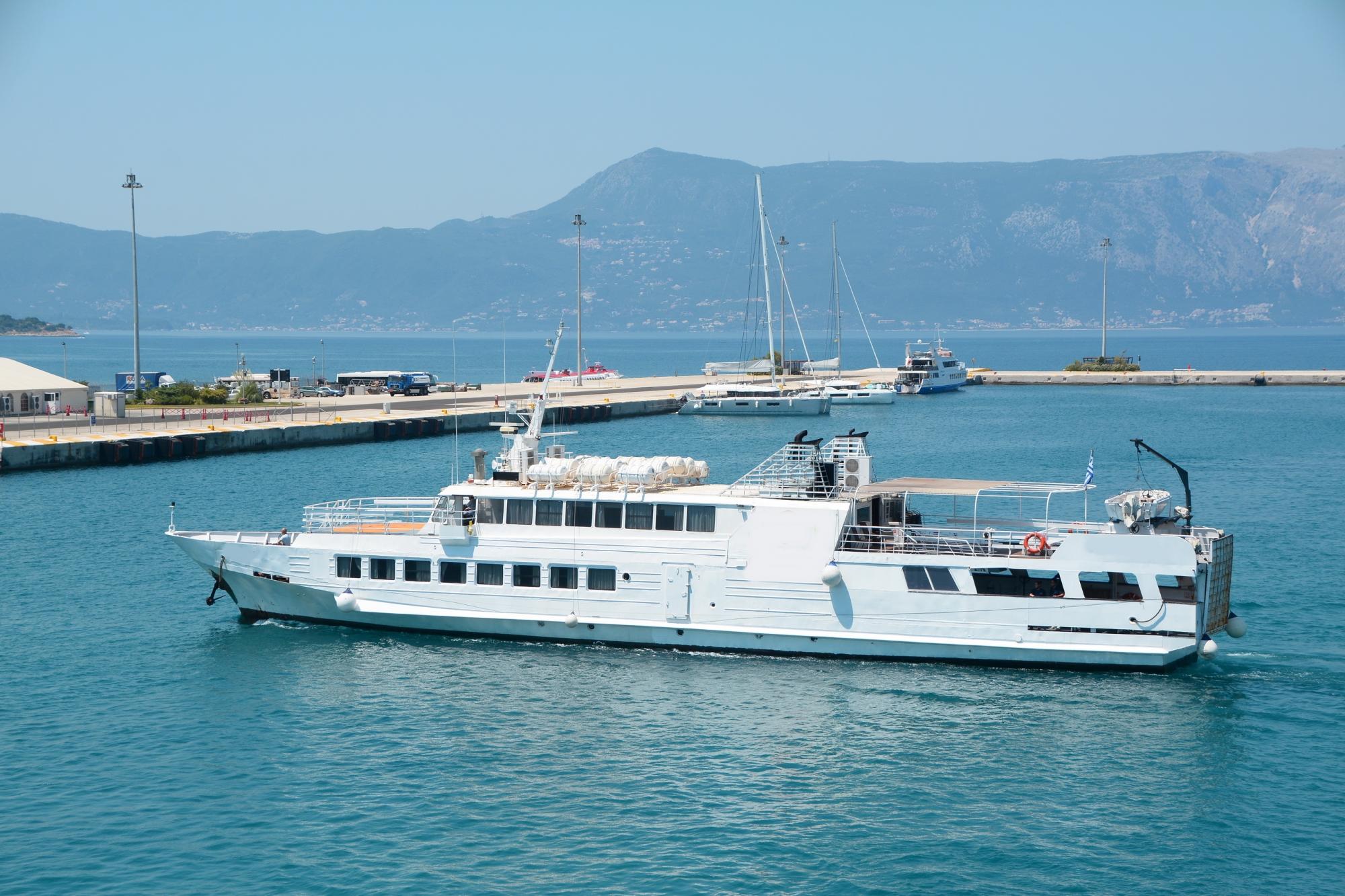 Go 0746 - Day RoPax Ferry - 40m