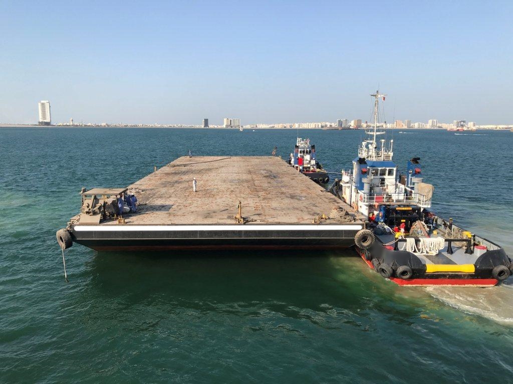 Go 1411 - Ballastable deck barge - 76m
