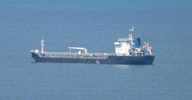 Go 1422 -  Oil Tanker - 99m