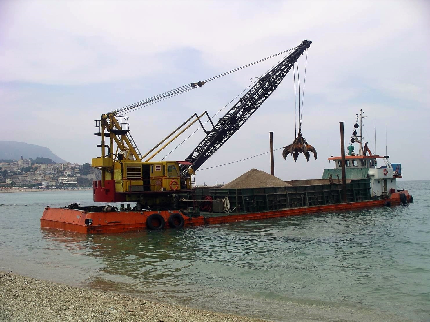 Go 1423 - Floating Crane - 39m