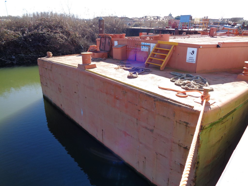 Go 1433 - Tank Barge - 39m