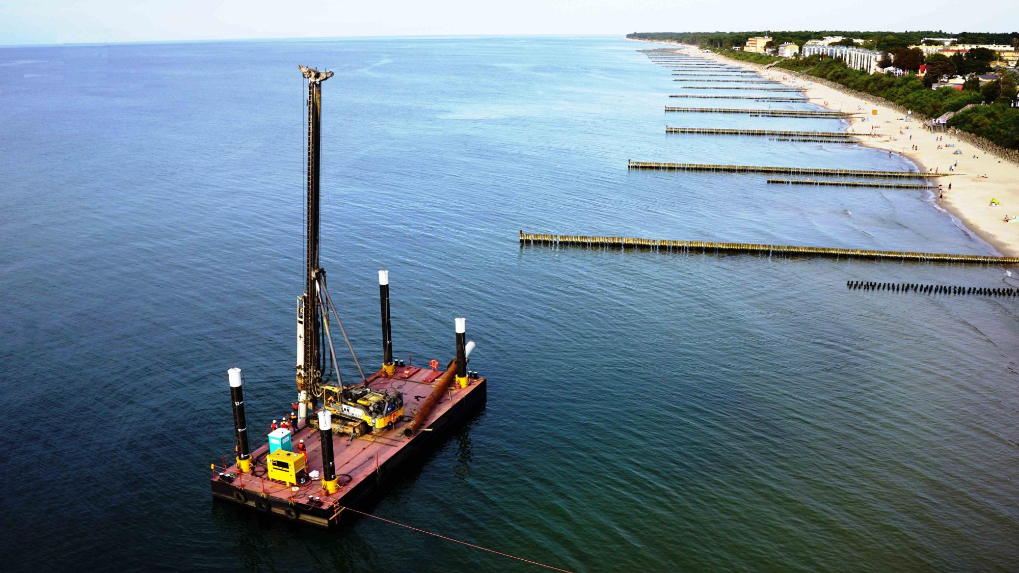Go 1435 - Jack Up Barge - 24m