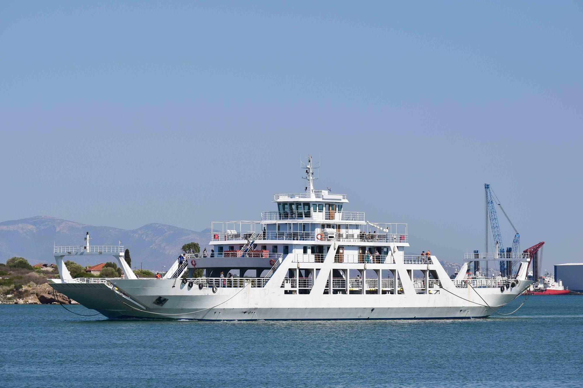 Go 1446 - Double Ended Ferry - 75m