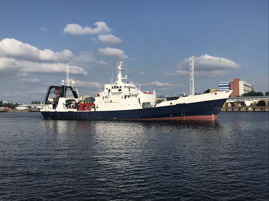 Go 1464 -Research Vessel - 76m