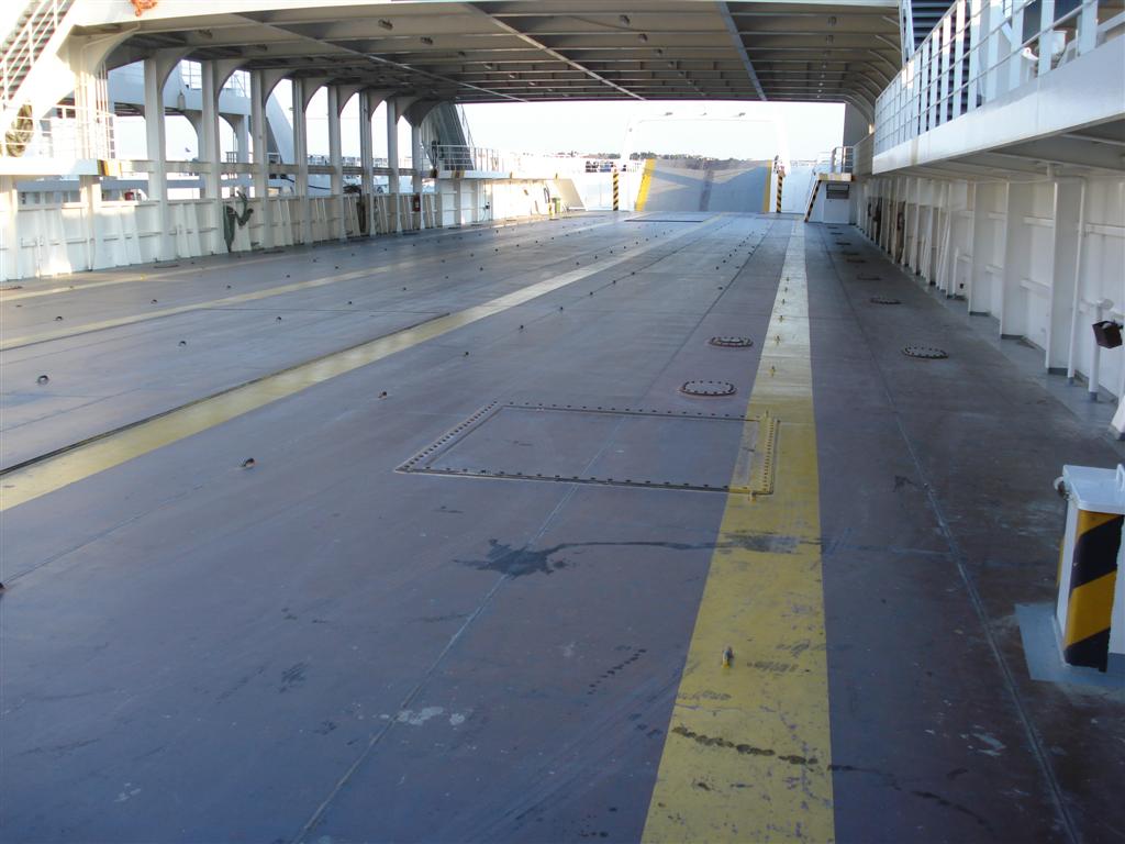 Go 0168 - Double Ended Ferry - 100m