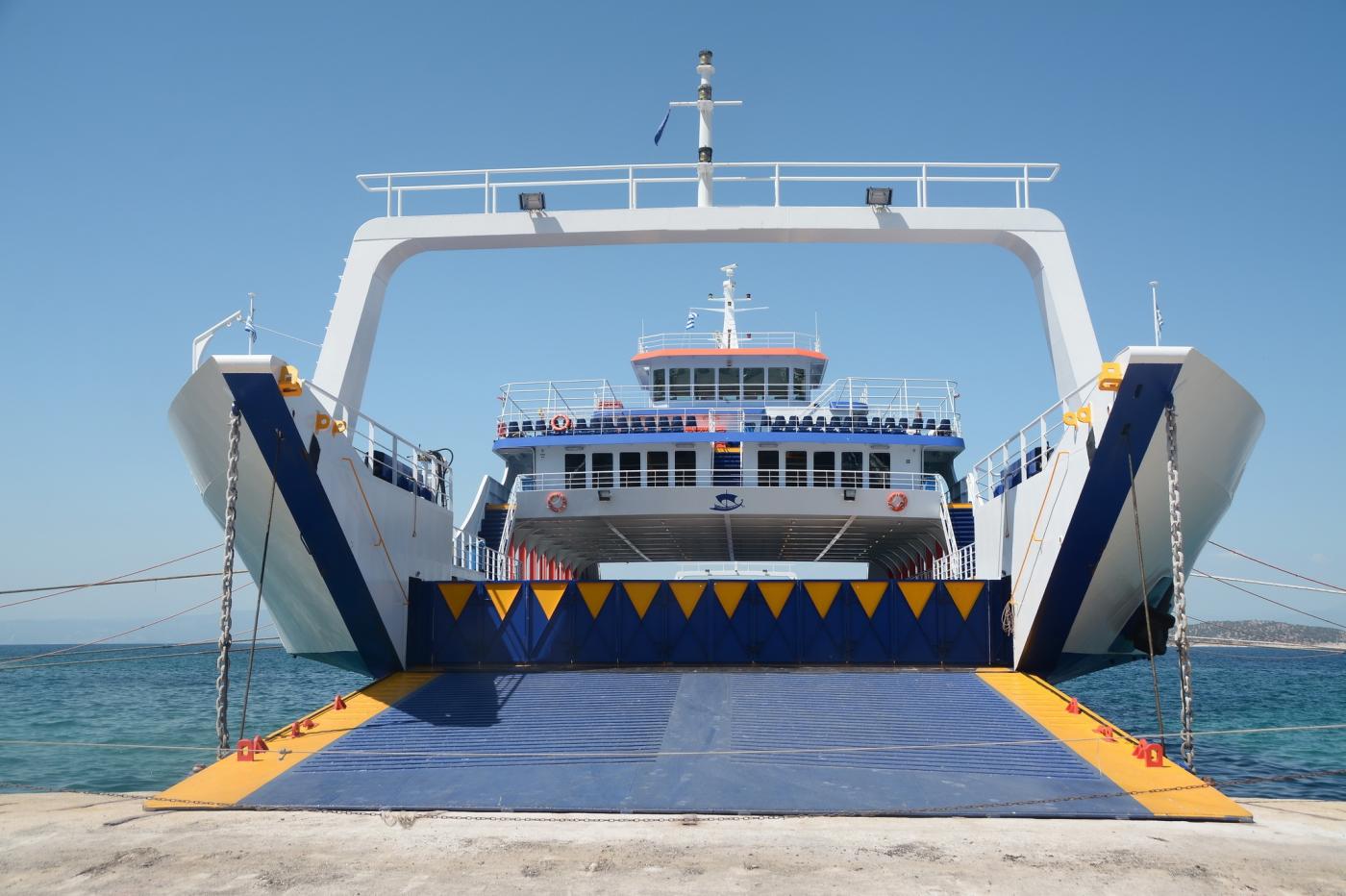 Go 0168 - Double Ended Ferry - 100m