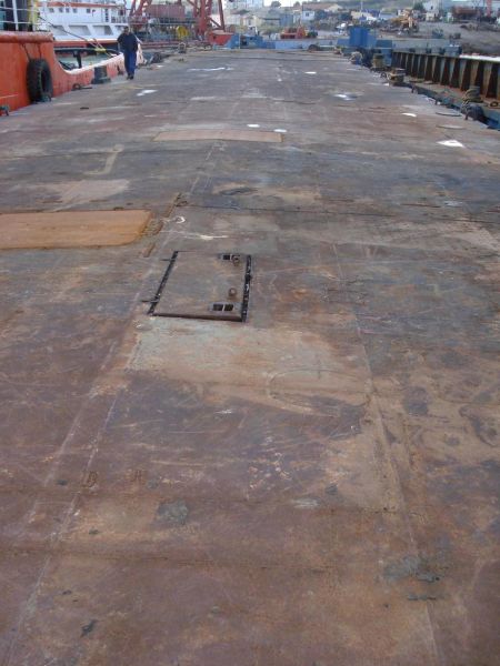 Go 0166 - Flat top deck barge - 55m