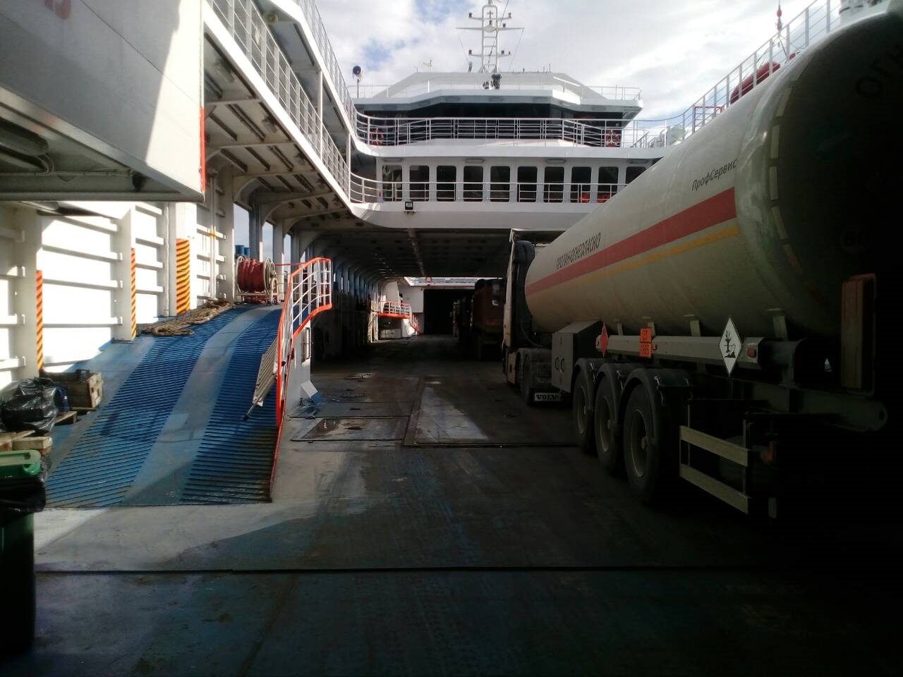 Go 0258 - Double Ended Ferry - 99m