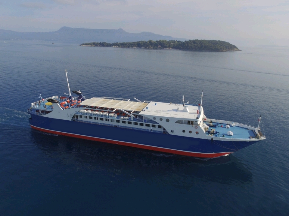 Go 0047 - Day RoPax Ferry - 81m