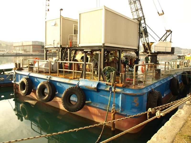 Go 0438 - Floating Crane - 29m