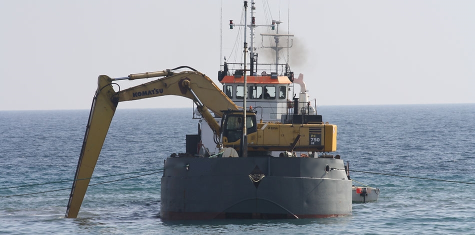 Go 0451 - Backhoe Dredger - 57m