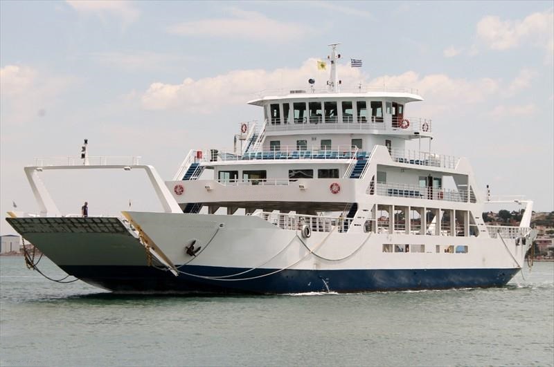 Go 0143 - Double Ended Ferry - 72m