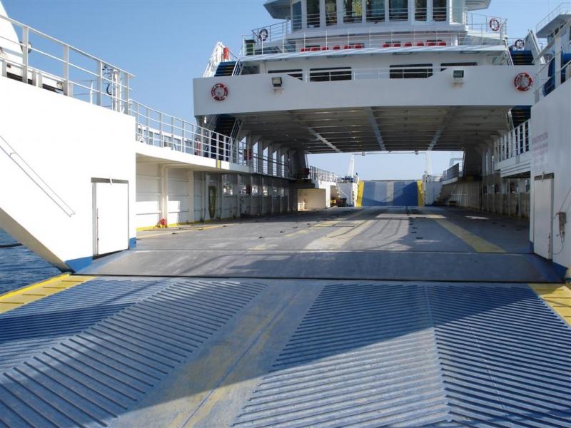Go 0143 - Double Ended Ferry - 72m