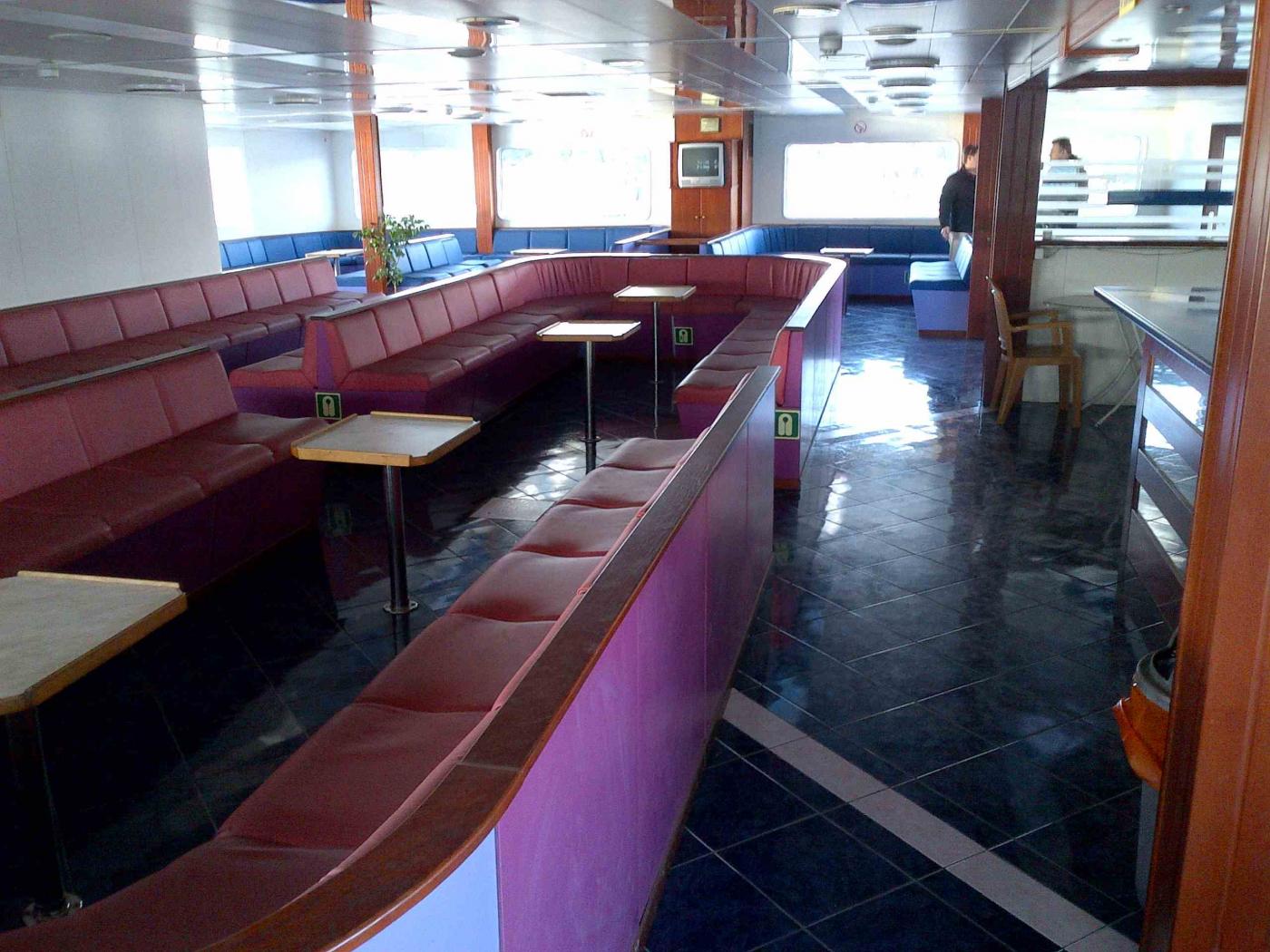 Go 0143 - Double Ended Ferry - 72m