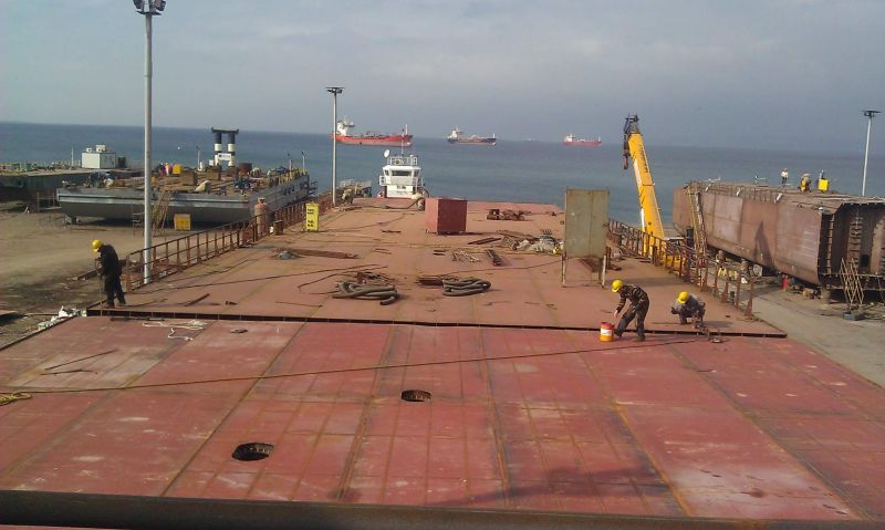 Go 0545 - Flat top deck barge - 61m