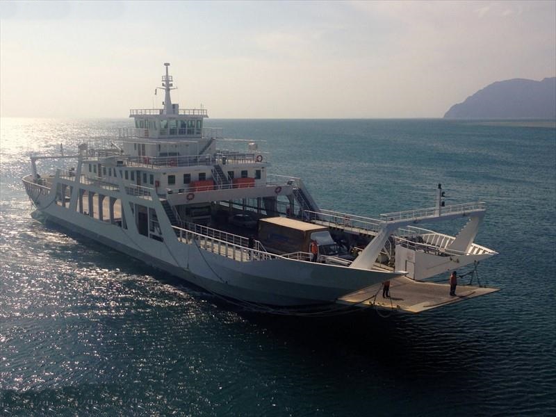 Go 0592 - Double Ended Ferry - 75m