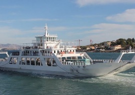 Go 0592 - Double Ended Ferry - 75m
