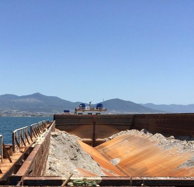 Go 0598 - Split Hopper Barge - 78m