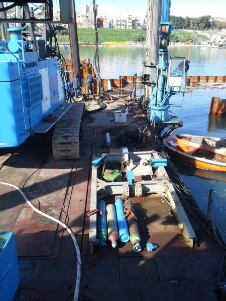 Go 0614 - Jack Up Barge - 21m