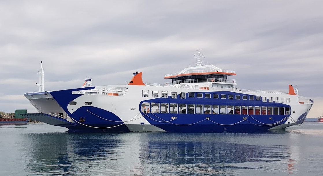 Go 0676 - Double Ended Ferry - 105m