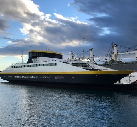 Go 0713 - Double Ended Ferry - 107m