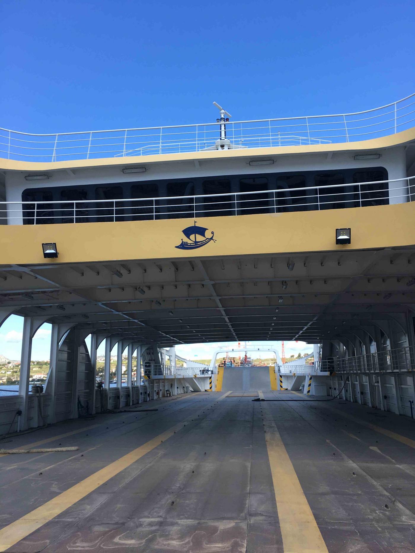 Go 0725 - Double Ended Ferry - 101m