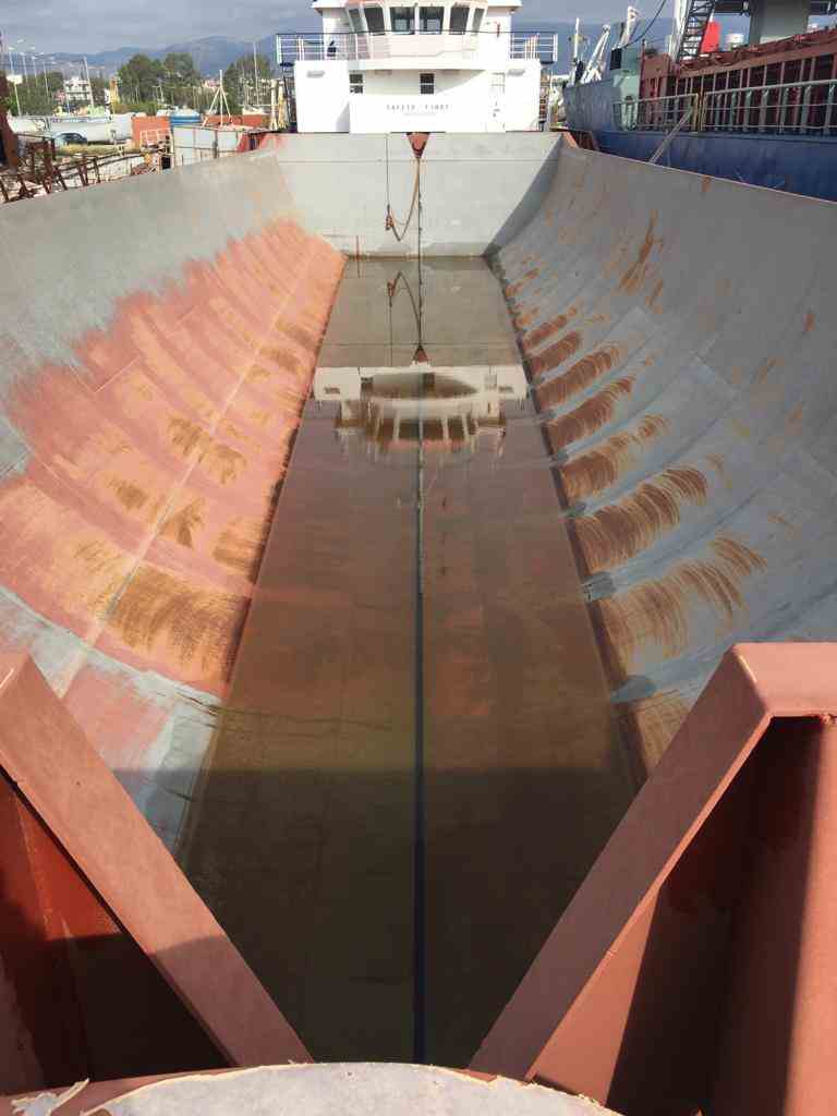 Go 0743 - Split Hopper Barge - 74m