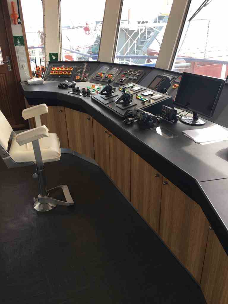 Go 0743 - Split Hopper Barge - 74m