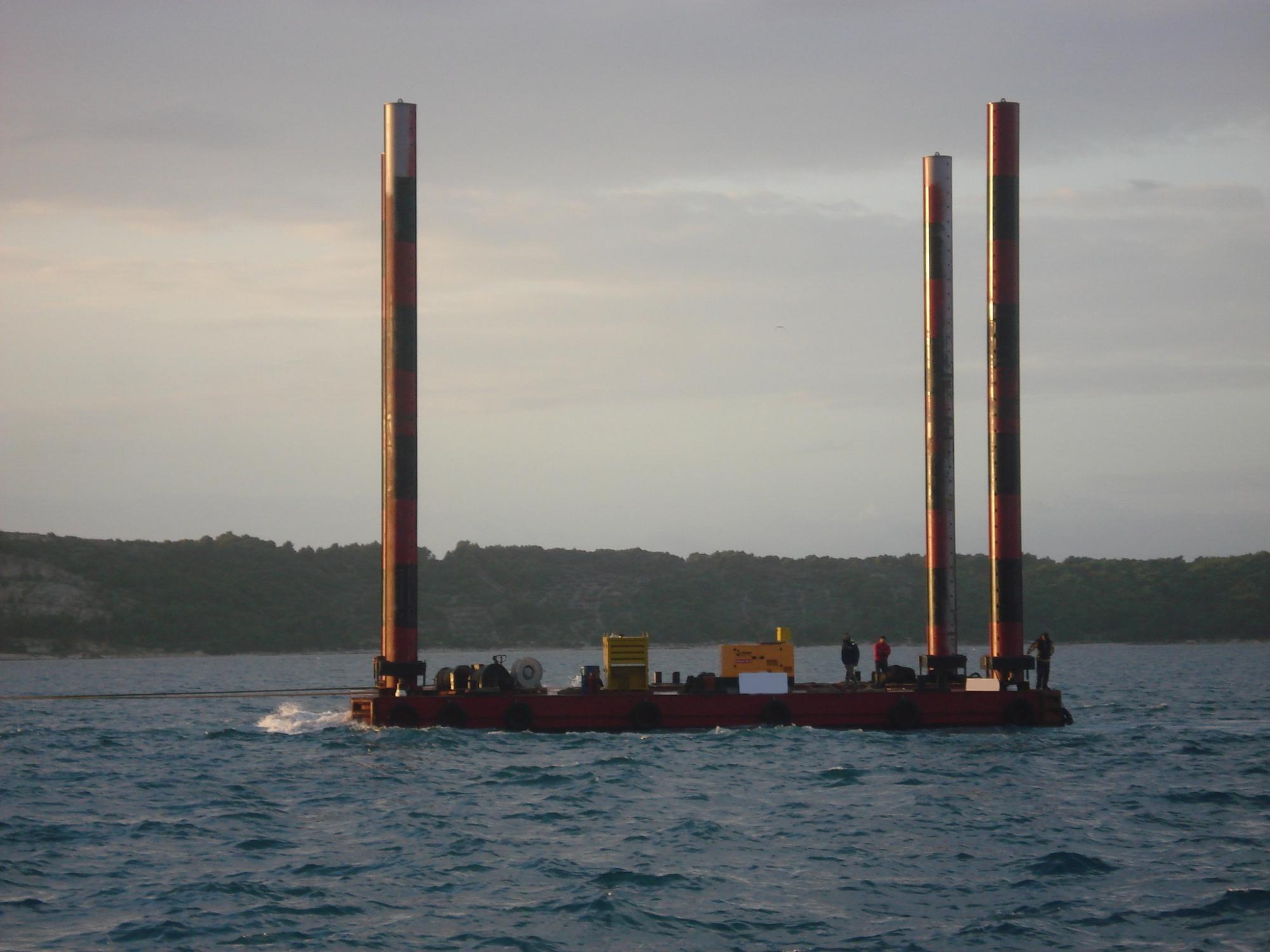 Go 0792 - Jack Up Barge - 22m