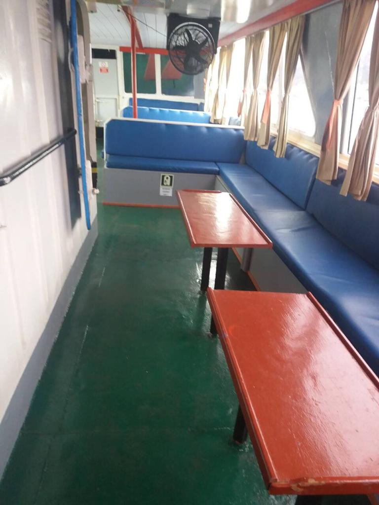 Go 0895 - Day Passenger Boat - 33m