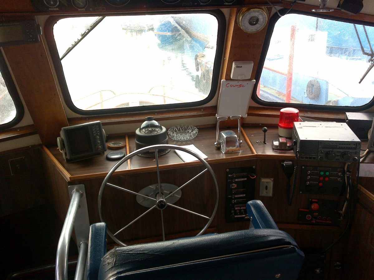 Go 0900 - Crew Supply Boat - 26m