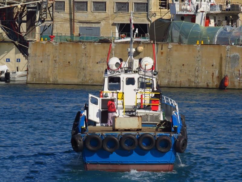 Go 0900 - Crew Supply Boat - 26m