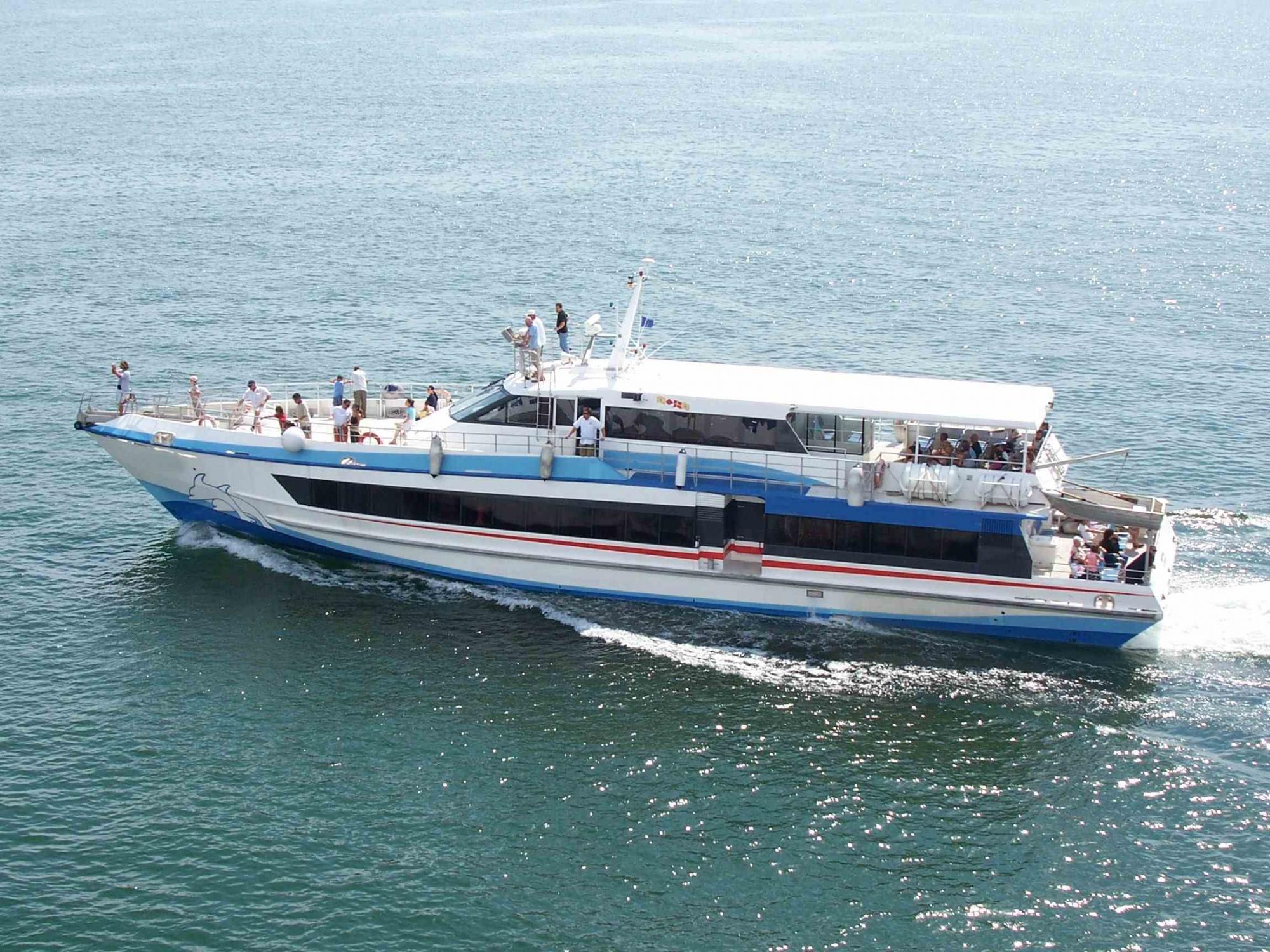 Go 0971 - Day Passenger Boat - 31m